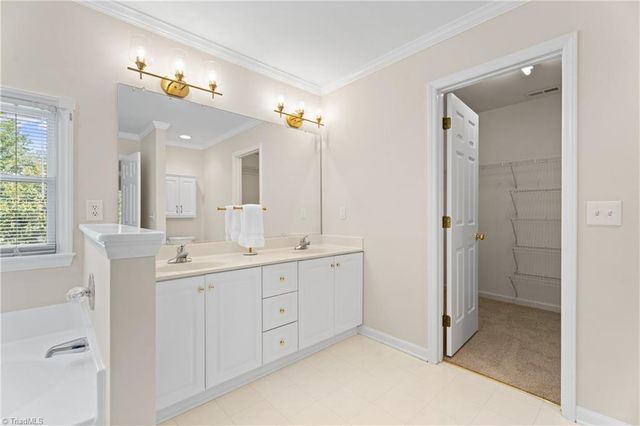 215 Brookfarm Trail, Lewisville, NC 27023