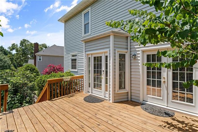 215 Brookfarm Trail, Lewisville, NC 27023