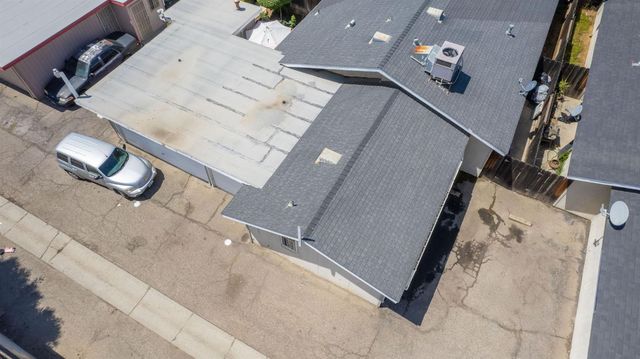 6250 N Fresno Street, Fresno, CA 93710