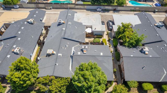 6250 N Fresno Street, Fresno, CA 93710