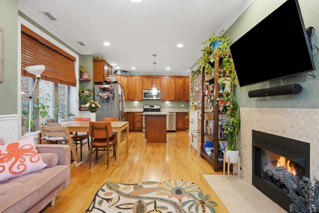 2710 W Thomas Street 2, Chicago, IL 60622 — photo 4