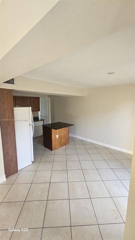 523 SW 1st Ct, Boynton Beach, FL 33435