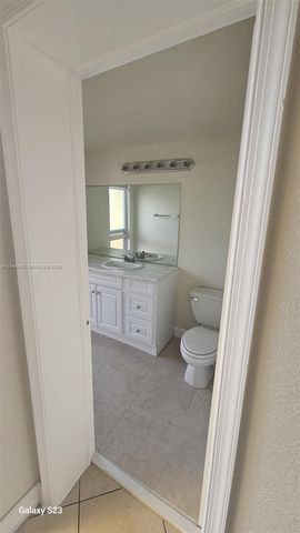 523 SW 1st Ct, Boynton Beach, FL 33435