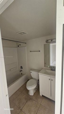 523 SW 1st Ct, Boynton Beach, FL 33435