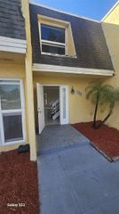 523 SW 1st Ct, Boynton Beach, FL 33435