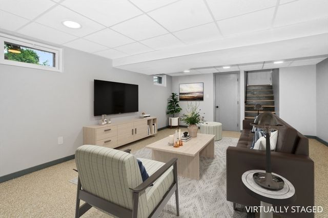 29 Harbor St, Danvers, MA 01923
