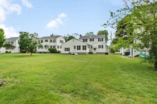 29 Harbor St, Danvers, MA 01923