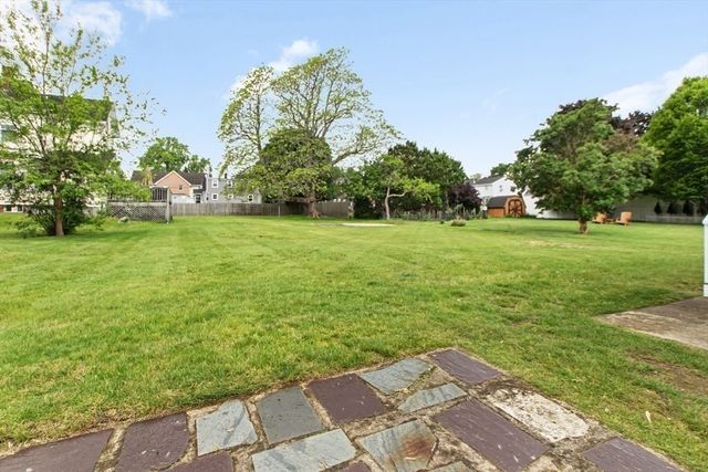 29 Harbor St, Danvers, MA 01923