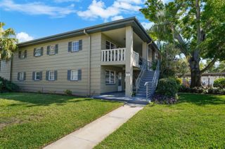426 32ND AVENUE N 102E, St Petersburg, FL 33704