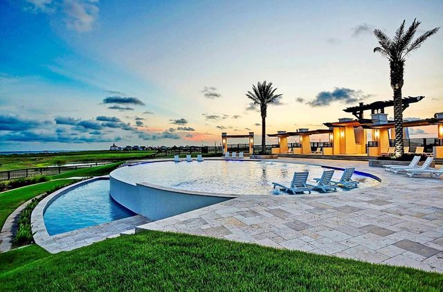 326 Seagrass, Gilchrist, TX 77617