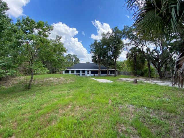 1800 COUNTY ROAD 426 N, Oviedo, FL 32765