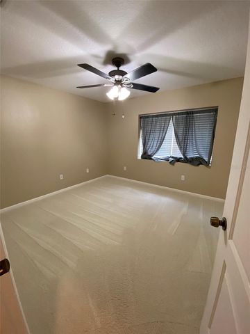 1800 COUNTY ROAD 426 N, Oviedo, FL 32765