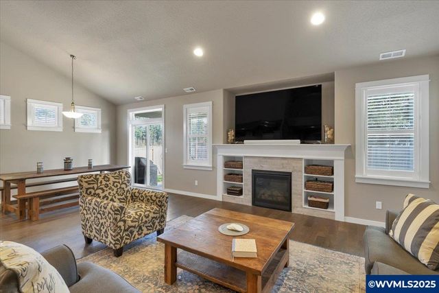 2292 Woodcock Av, Stayton, OR 97383