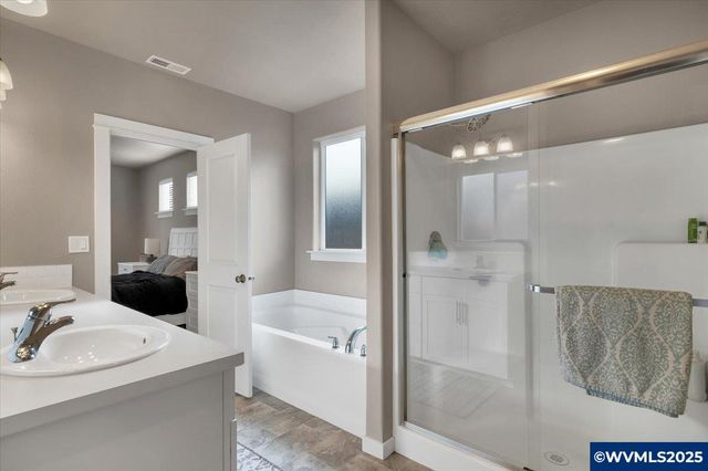 2292 Woodcock Av, Stayton, OR 97383