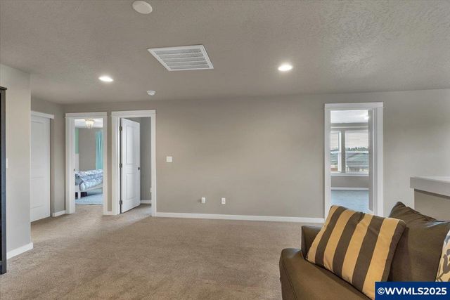 2292 Woodcock Av, Stayton, OR 97383