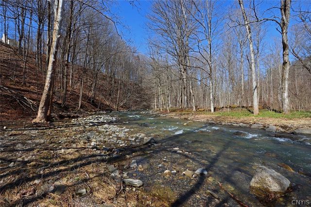 4420 Watervale Road, Pompey, NY 13104