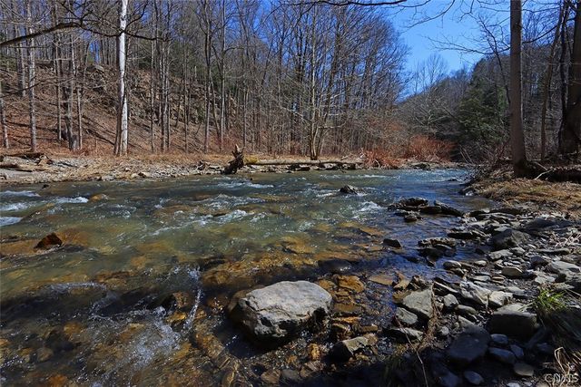 4420 Watervale Road, Pompey, NY 13104