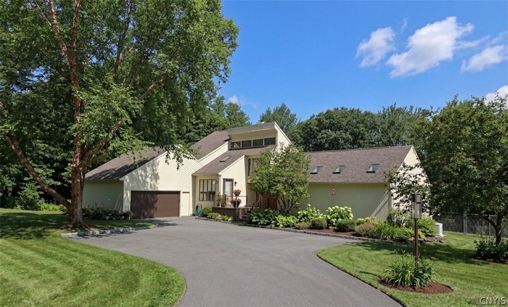 4420 Watervale Road, Pompey, NY 13104