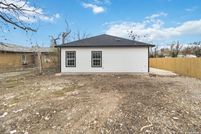1906 Lennon, San Antonio, TX 78223