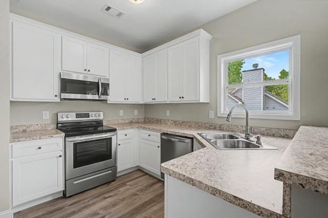 104 Woodside Court, Temple, GA 30179