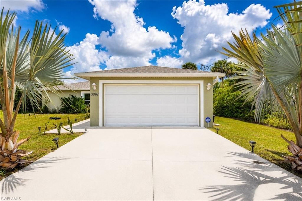3061 NW Beechwood CIR, LABELLE, FL 33935 — photo 2
