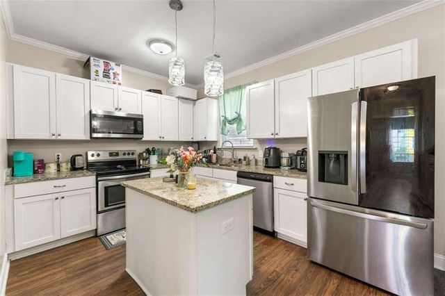 122 Dynasty Lane, Hiram, GA 30141