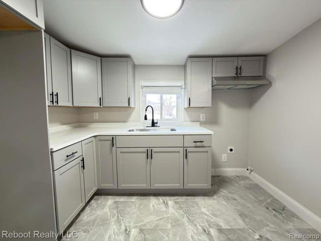 6022 Hazlett Street, Detroit, MI 48210