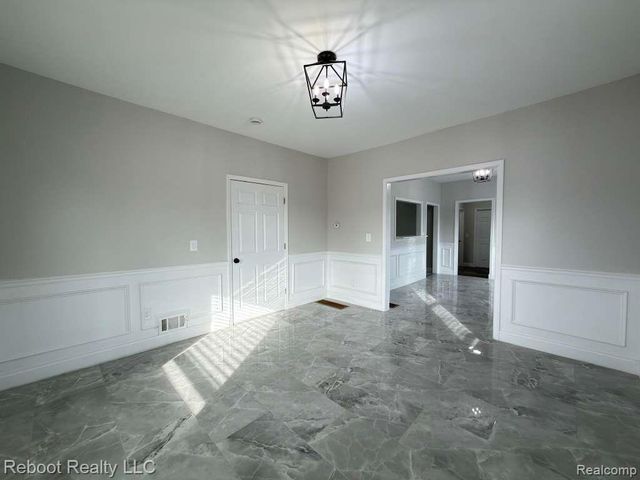 6022 Hazlett Street, Detroit, MI 48210