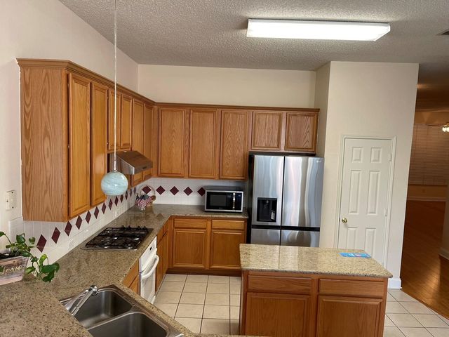 3628 Estacado Lane, Plano, TX 75025