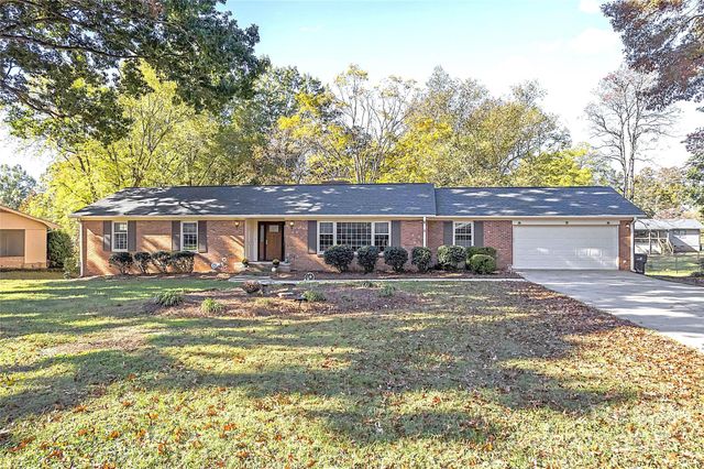 417 Wake Drive, Salisbury, NC 28144