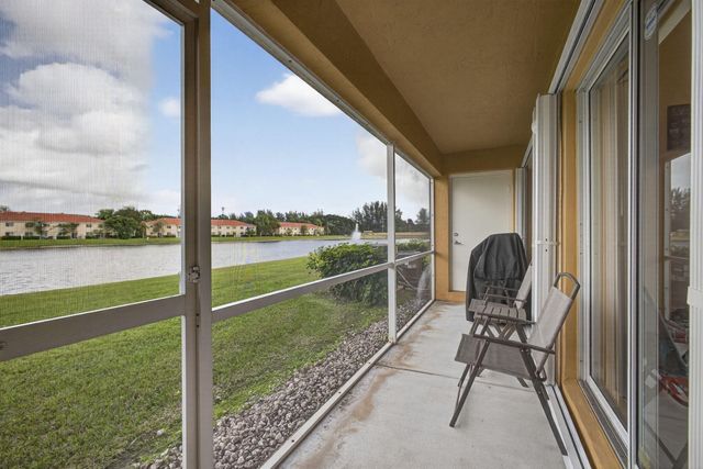 6245 Eaton Street, West Palm Beach, FL 33411