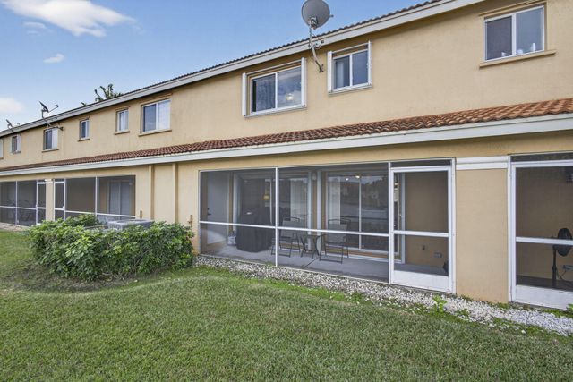 6245 Eaton Street, West Palm Beach, FL 33411
