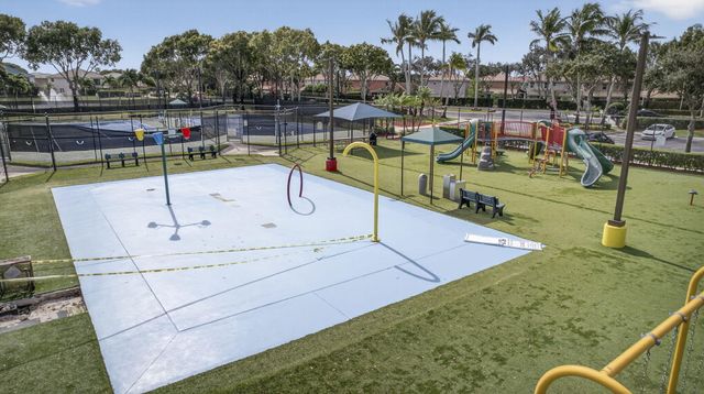 6245 Eaton Street, West Palm Beach, FL 33411