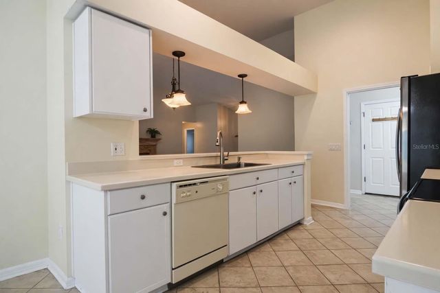 11148 HOLLANDER AVENUE, Hudson, FL 34667