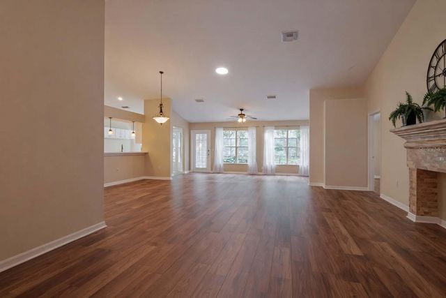 11148 HOLLANDER AVENUE, Hudson, FL 34667