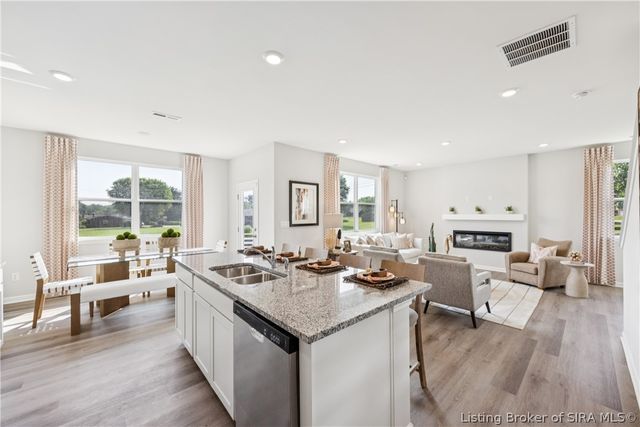 3490 Noah Trail, Jeffersonville, IN 47130