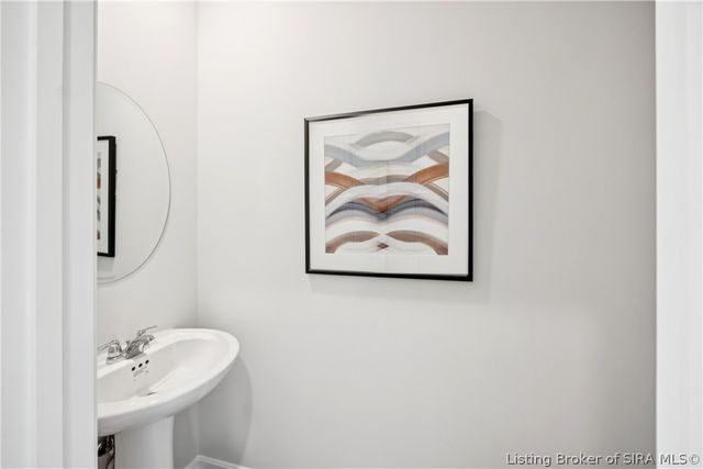 3490 Noah Trail, Jeffersonville, IN 47130