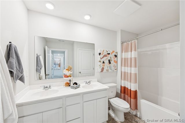 3490 Noah Trail, Jeffersonville, IN 47130