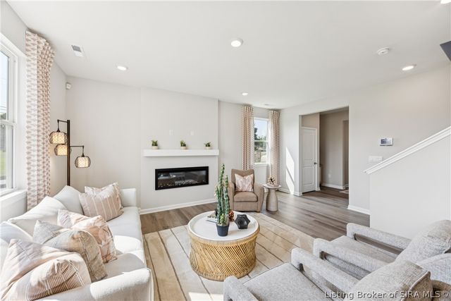 3490 Noah Trail, Jeffersonville, IN 47130