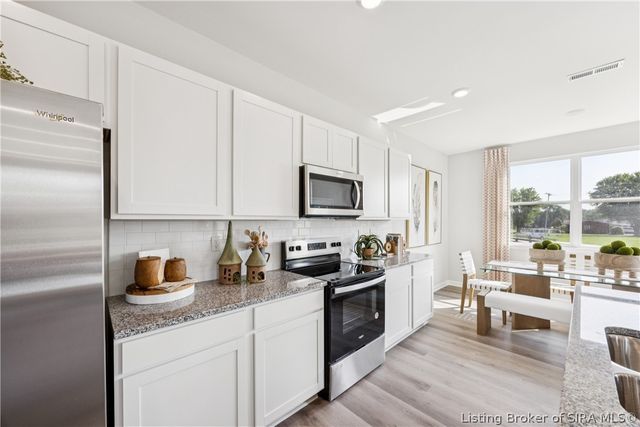 3490 Noah Trail, Jeffersonville, IN 47130