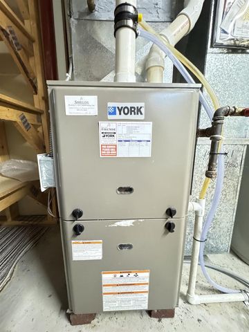 922 Elk Avenue, Adams, WI 53910