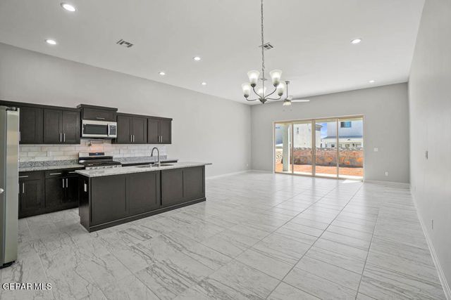 12641 Fredericksburg Avenue, Horizon City, TX 79928