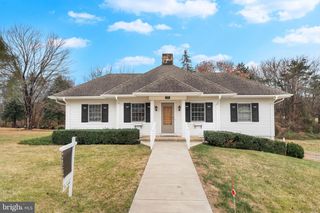 210 ELIZABETH ST, Culpeper, VA 22701