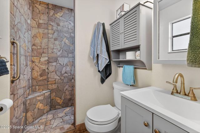 489 Santa Martia Street SW, Palm Bay, FL 32908