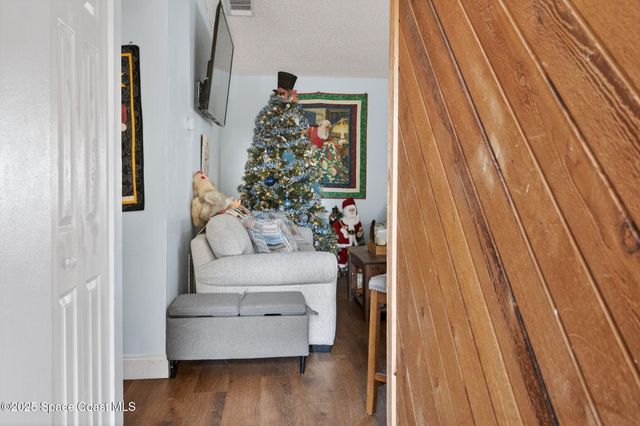 489 Santa Martia Street SW, Palm Bay, FL 32908