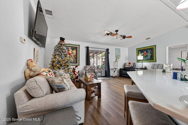 489 Santa Martia Street SW, Palm Bay, FL 32908