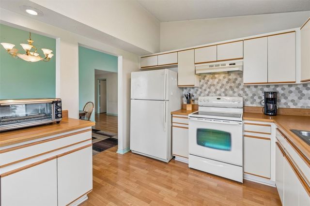 11223 BRAMBLEBRUSH STREET, Tampa, FL 33624