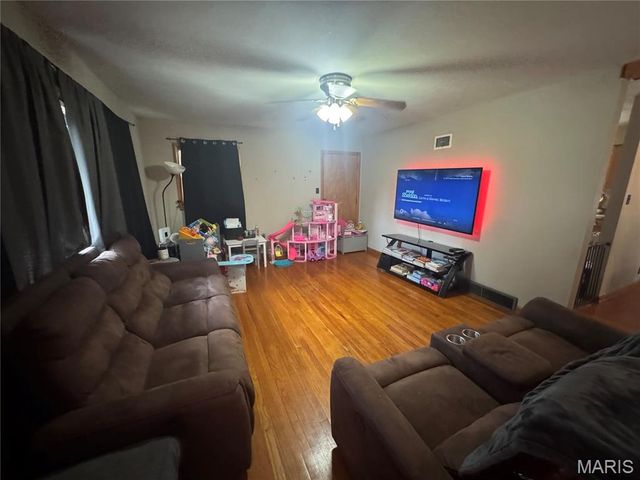 904 2nd Street, Troy, MO 63379