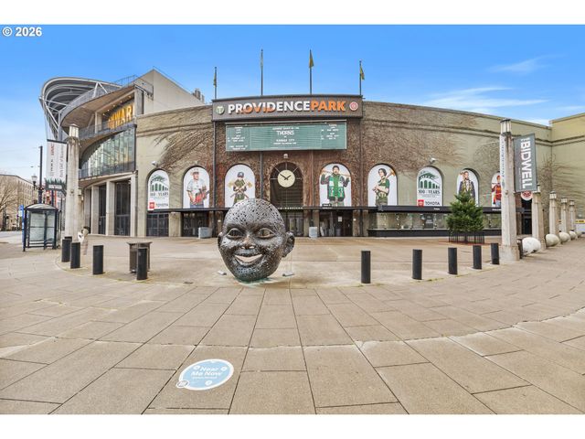 1926 W BURNSIDE St 812, Portland, OR 97209