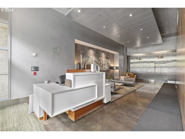 1926 W BURNSIDE St 812, Portland, OR 97209